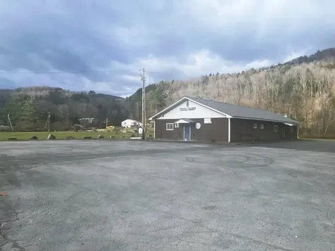 206 Vt Route 14 S Hardwick VT 05843