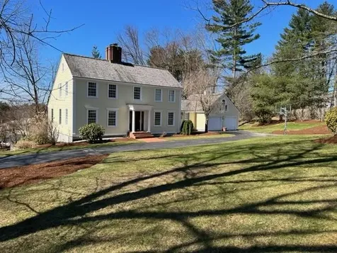 14 Appletree Green Nashua NH 03062