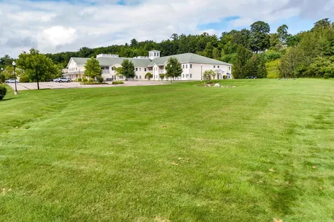3 Abbey Lane Meredith NH 03253