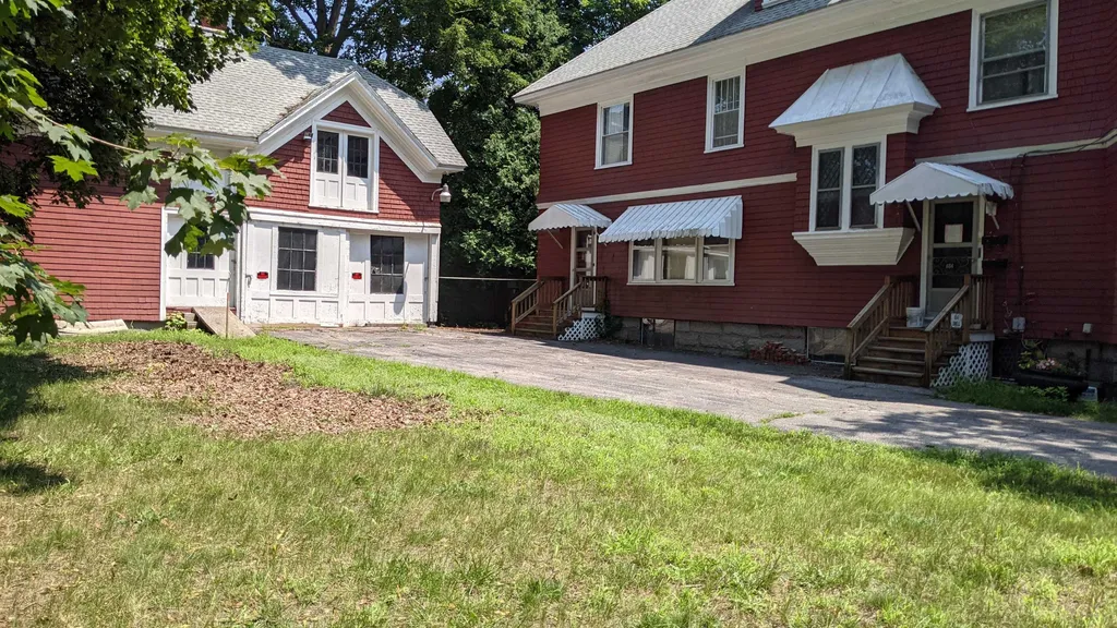 608 Lowell Street Manchester NH 03104