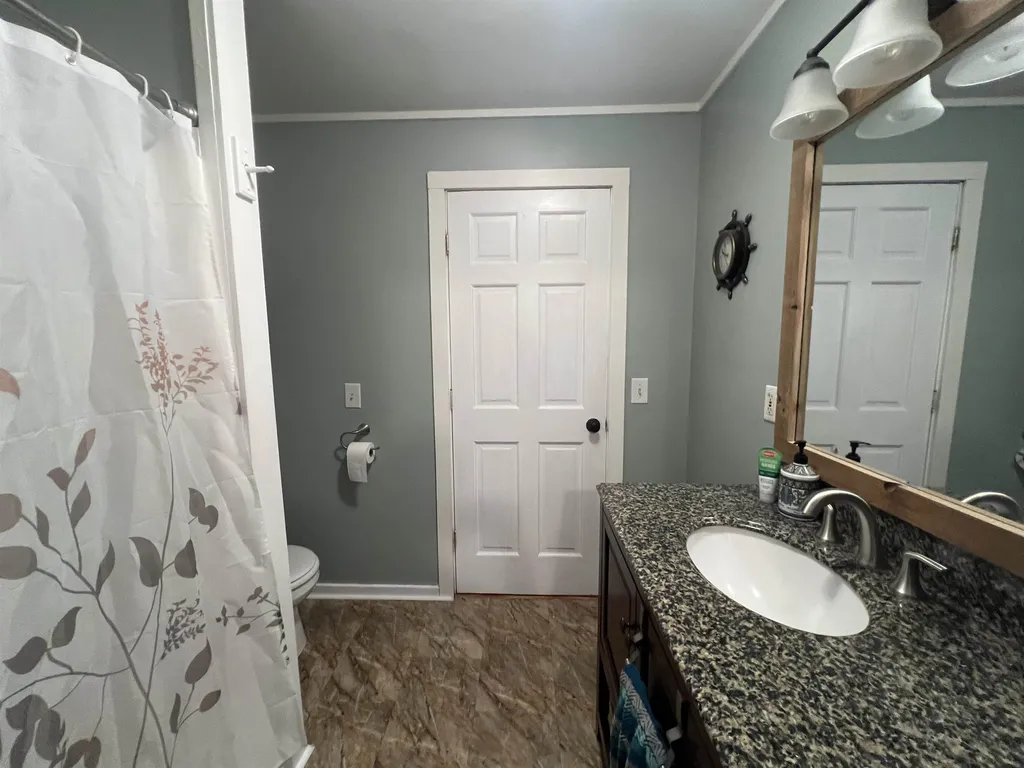93 Dorie Lane Leicester VT 05733