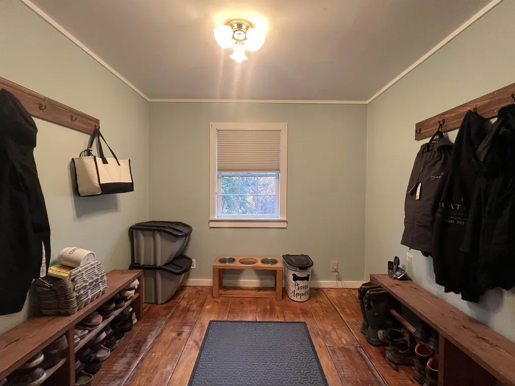 93 Dorie Lane Leicester VT 05733