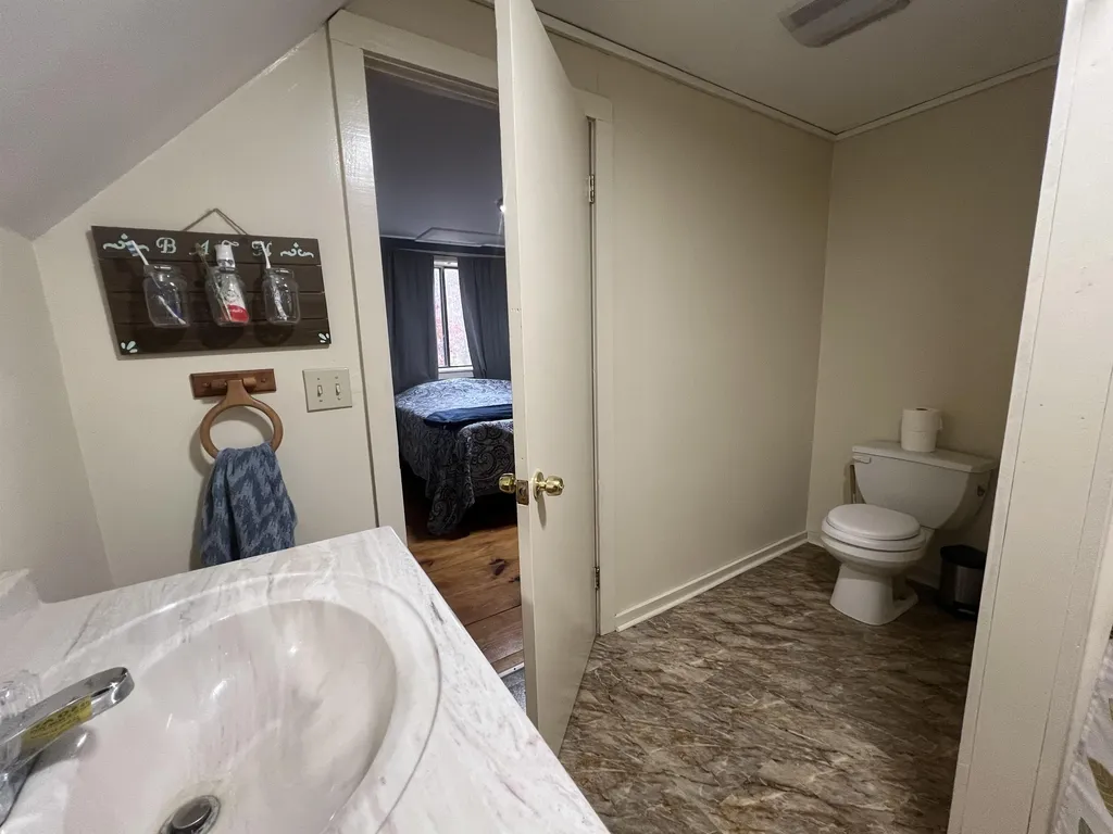 93 Dorie Lane Leicester VT 05733