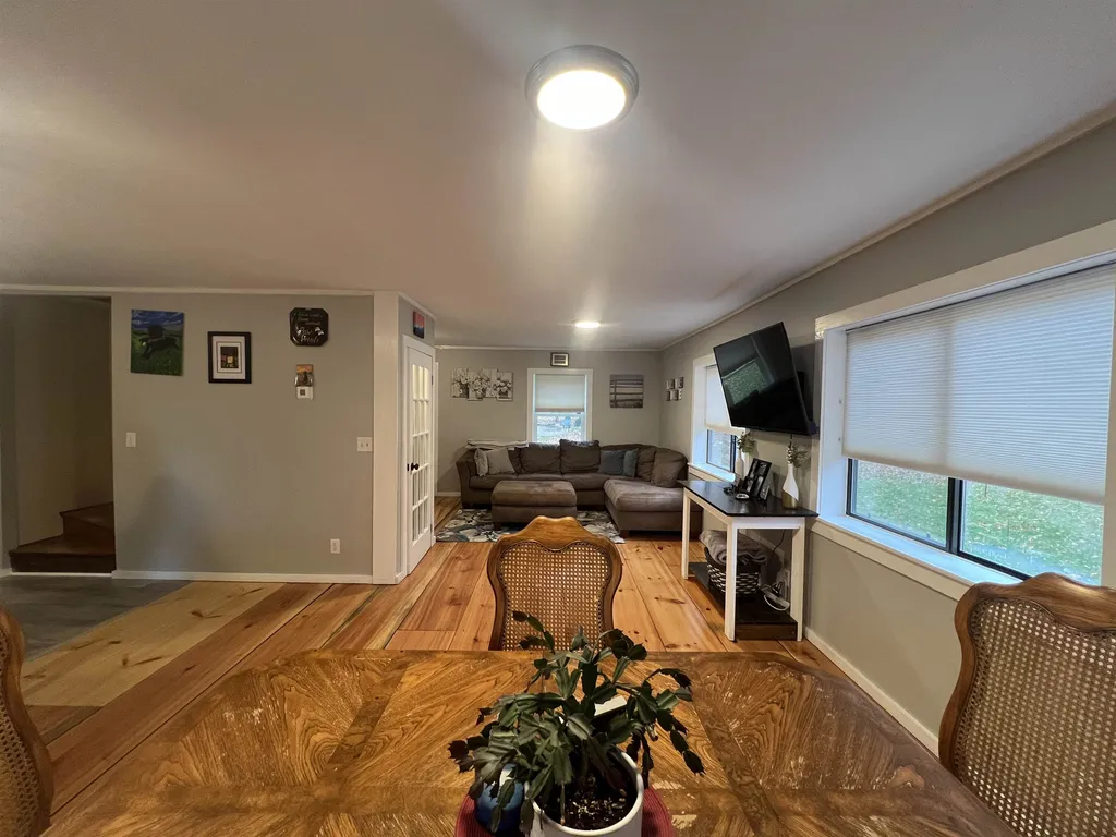 93 Dorie Lane Leicester VT 05733