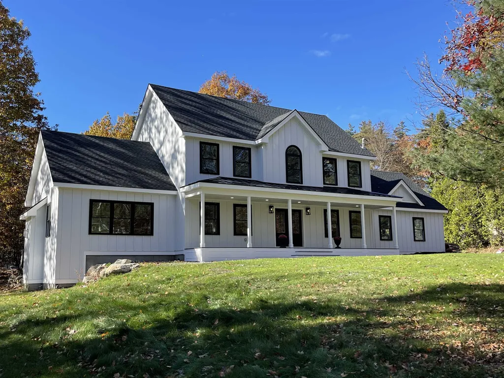7 Gilson Road Brookline NH 03033