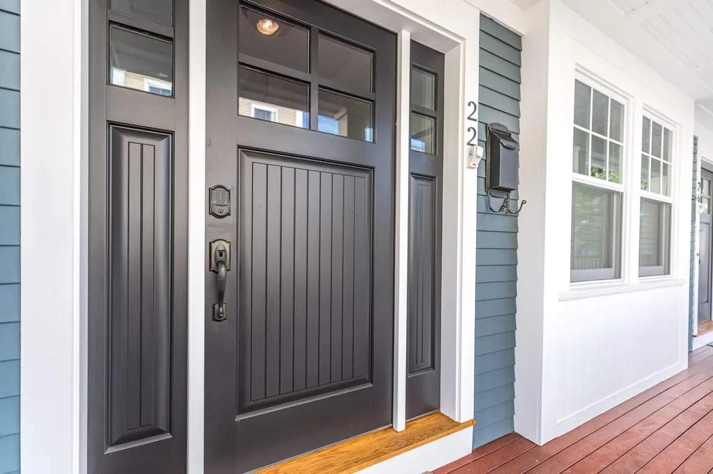 22 Cornwall Street Portsmouth NH 03801