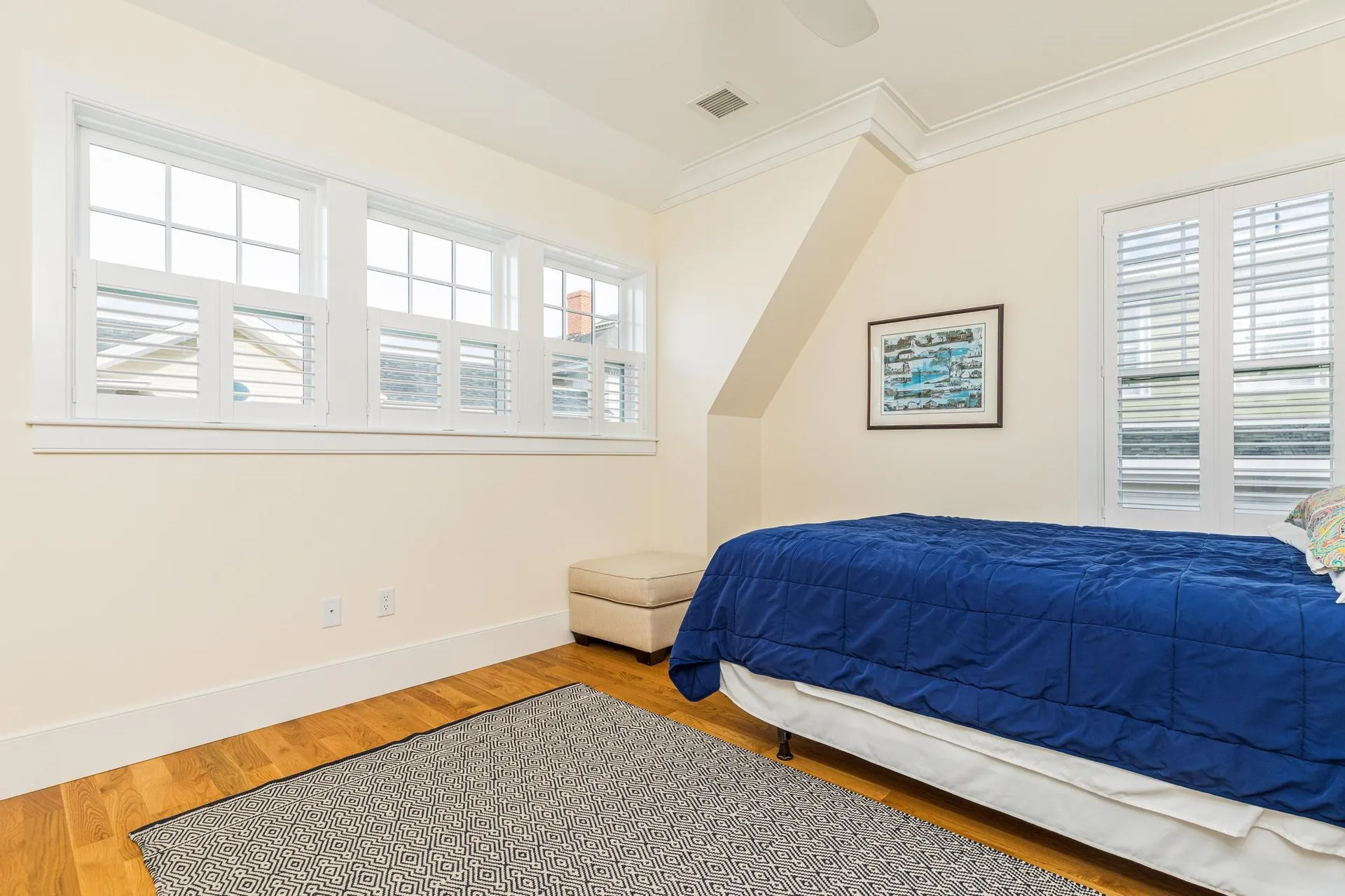 22 Cornwall Street Portsmouth NH 03801