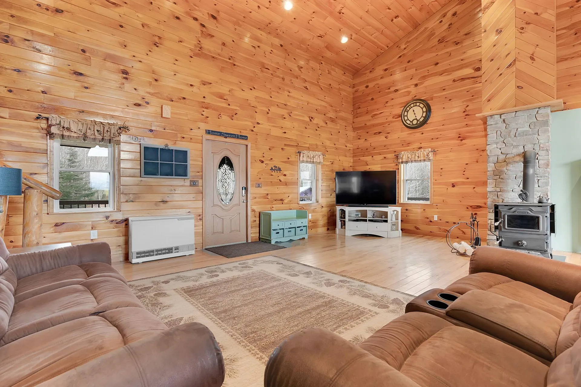 150 Lakeview Drive Errol NH 03579