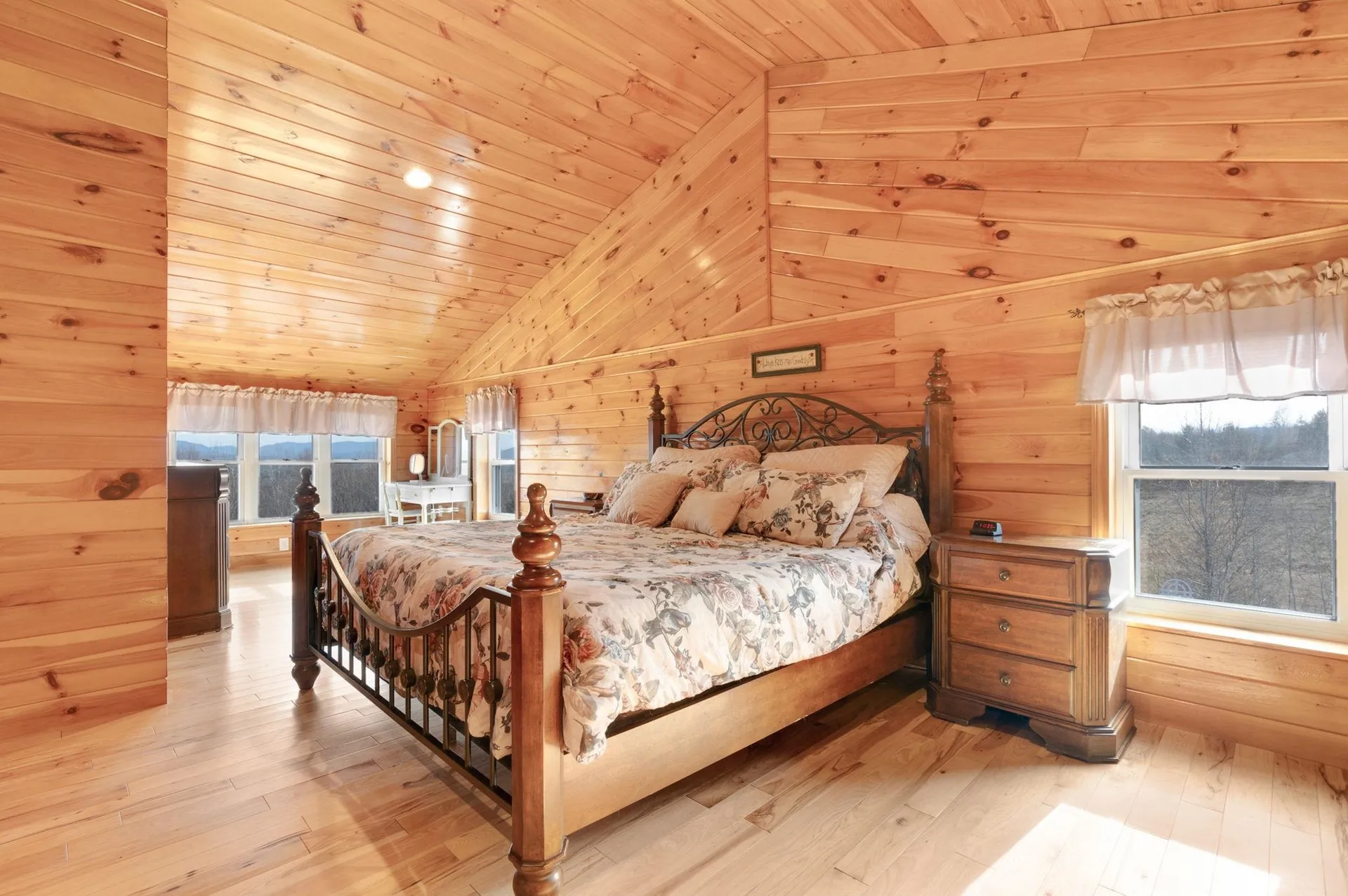 150 Lakeview Drive Errol NH 03579