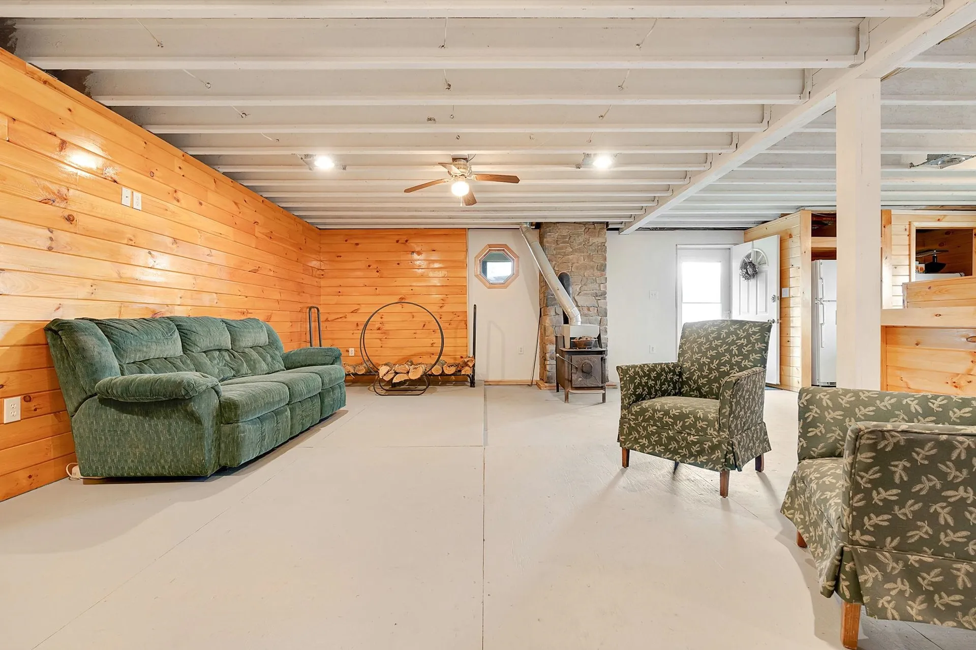 150 Lakeview Drive Errol NH 03579