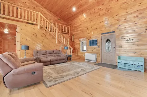 150 Lakeview Drive Errol NH 03579