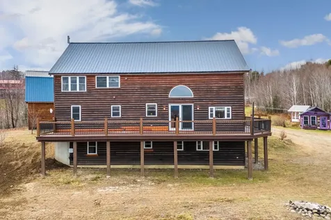 150 Lakeview Drive Errol NH 03579