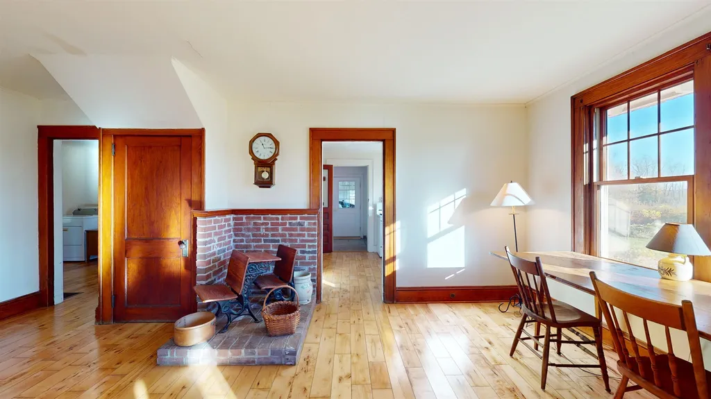 986 Botsford Road Ferrisburgh VT 05456