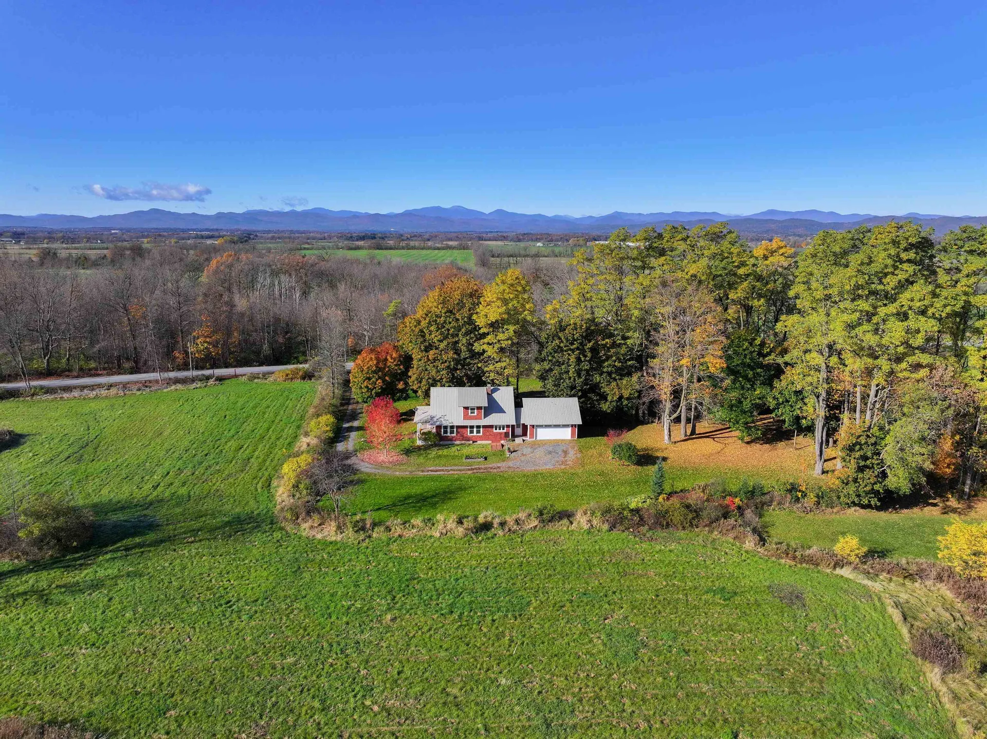 986 Botsford Road Ferrisburgh VT 05456