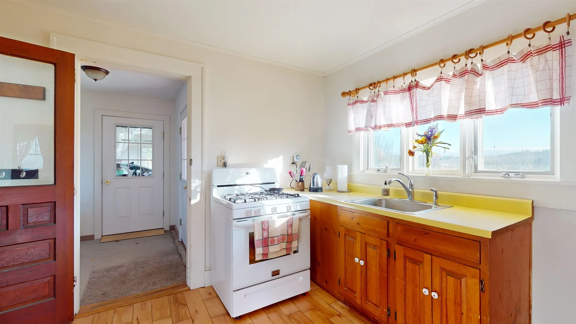 986 Botsford Road Ferrisburgh VT 05456