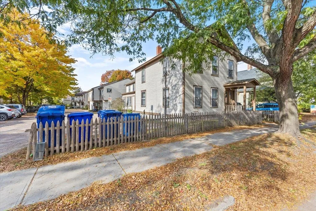 31 Hyde Street Burlington VT 05401