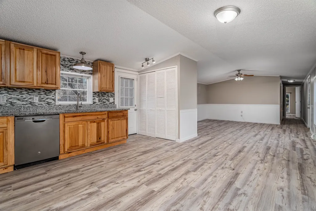 104 Concord Street Belmont NH 03220