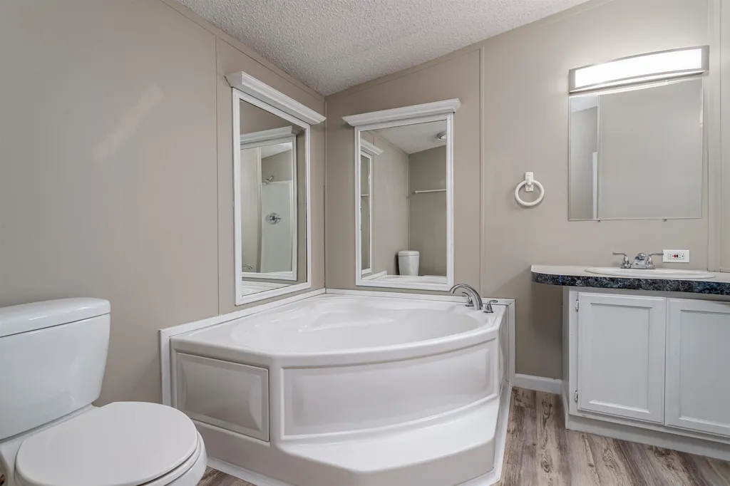 104 Concord Street Belmont NH 03220