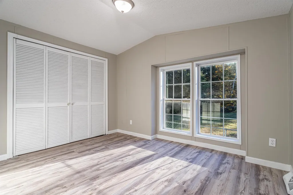 104 Concord Street Belmont NH 03220