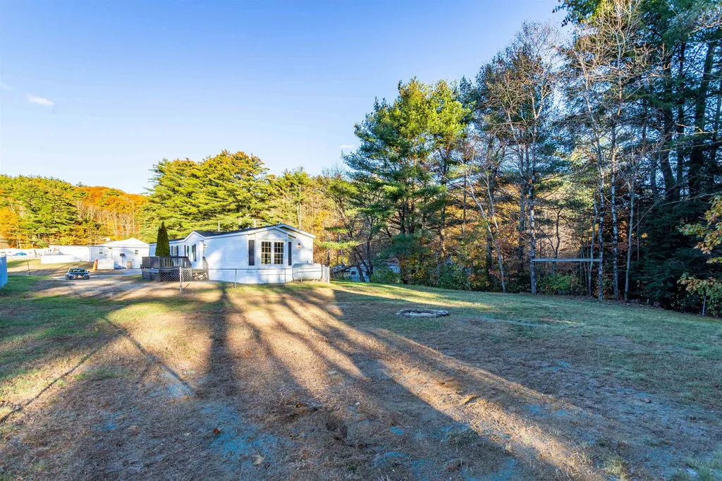 104 Concord Street Belmont NH 03220