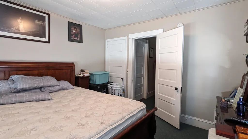37 Fenton Avenue Laconia NH 03246