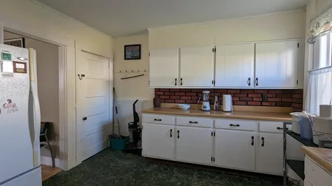 37 Fenton Avenue Laconia NH 03246
