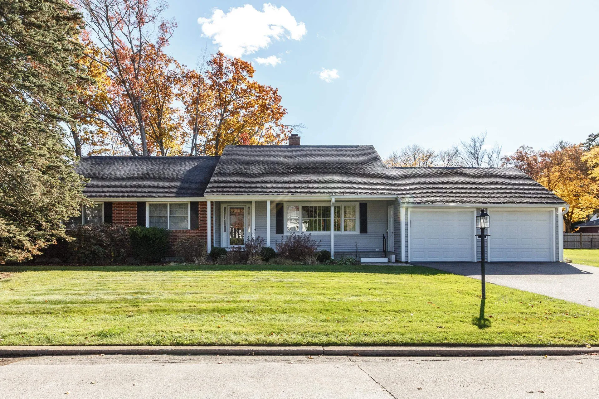 201 Crestview Road Manchester NH 03104