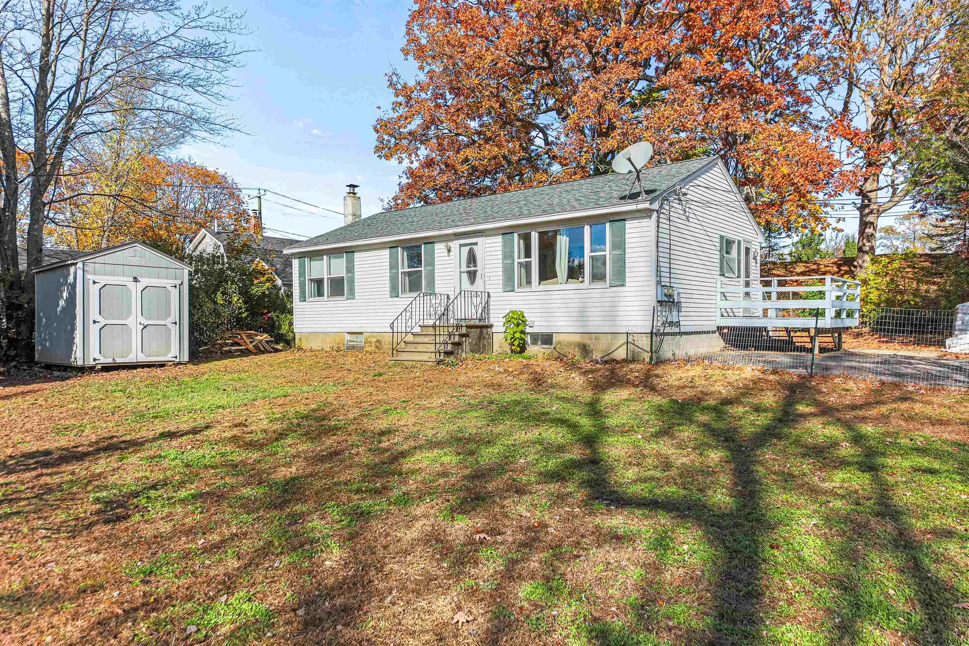 52 Leonard Street Rochester NH 03867