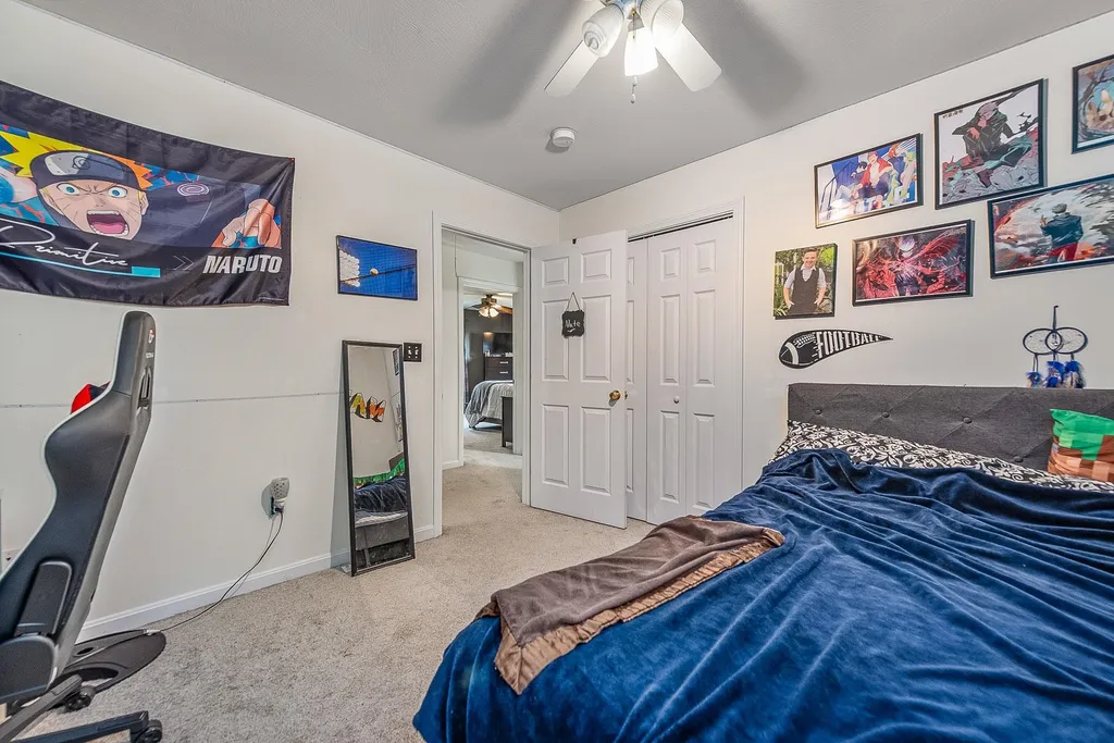 12 W Hillcrest Avenue Manchester NH 03103