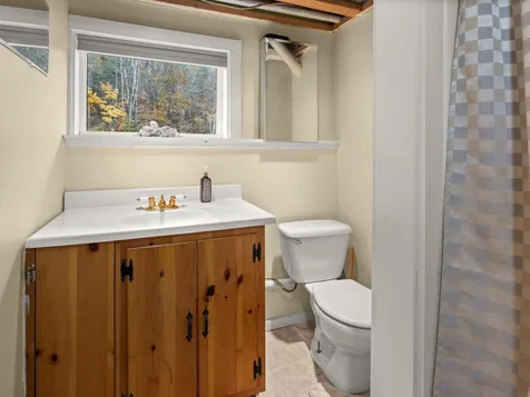 1426 Lower Notch Road Bristol VT 05443