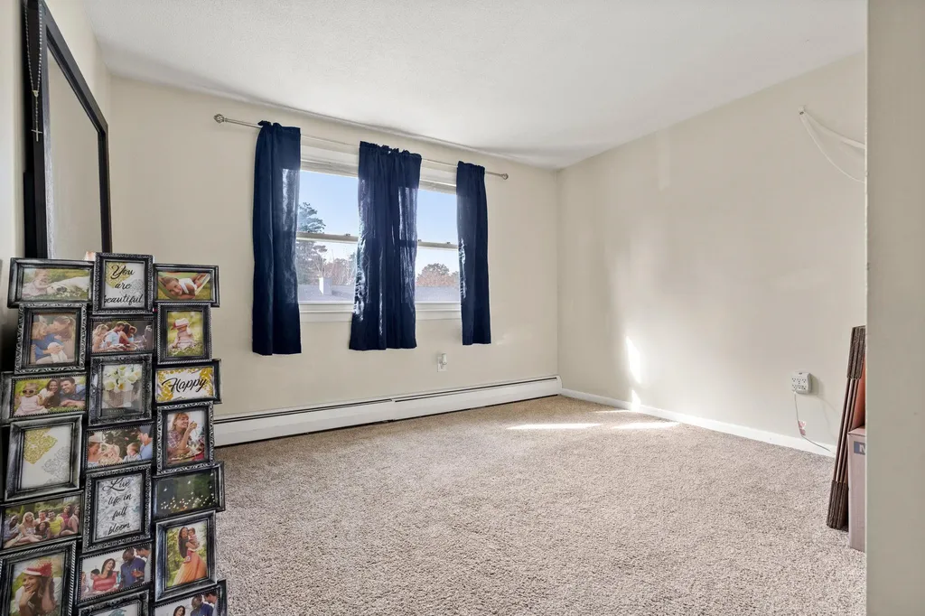 22 Westborn Drive Nashua NH 03062