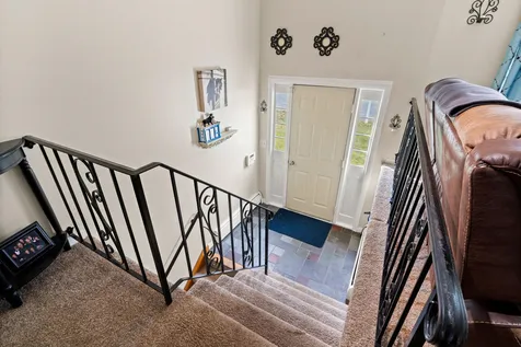 22 Westborn Drive Nashua NH 03062