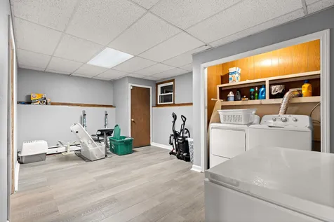 22 Westborn Drive Nashua NH 03062