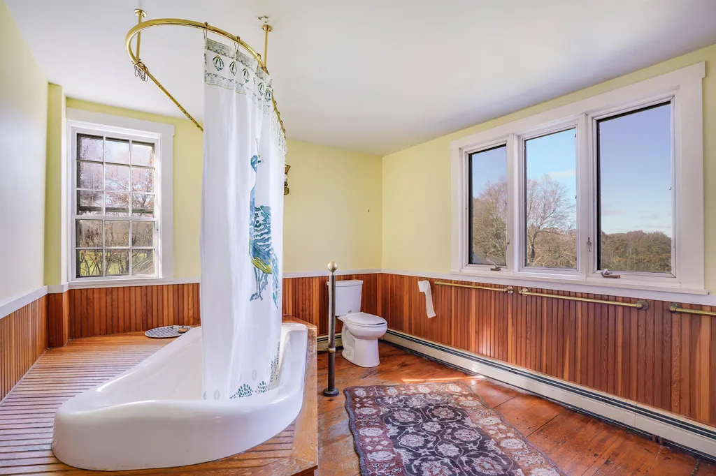 555 Abbot Hill Road Wilton NH 03086