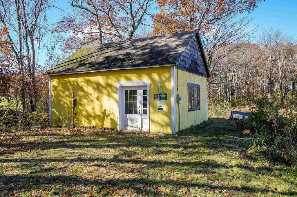 555 Abbot Hill Road Wilton NH 03086
