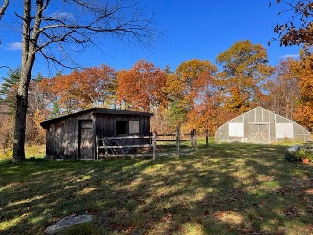 555 Abbot Hill Road Wilton NH 03086