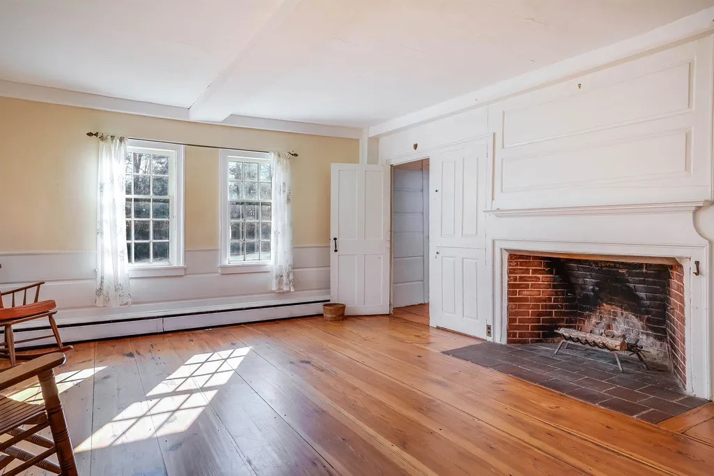 555 Abbot Hill Road Wilton NH 03086