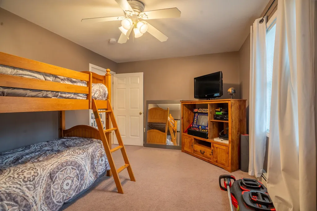 2 Kara Drive Chichester NH 03258