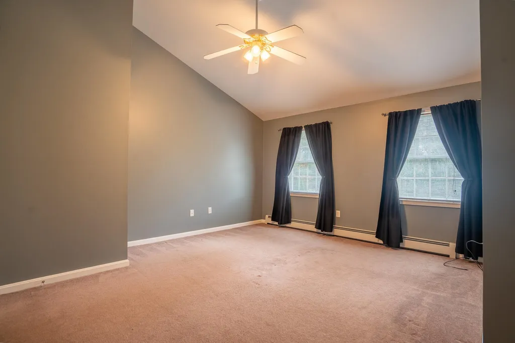 2 Kara Drive Chichester NH 03258