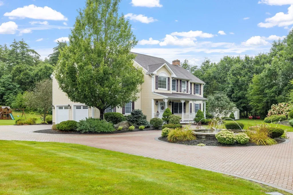 2 Kara Drive Chichester NH 03258