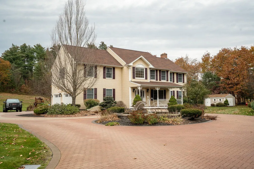 2 Kara Drive Chichester NH 03258