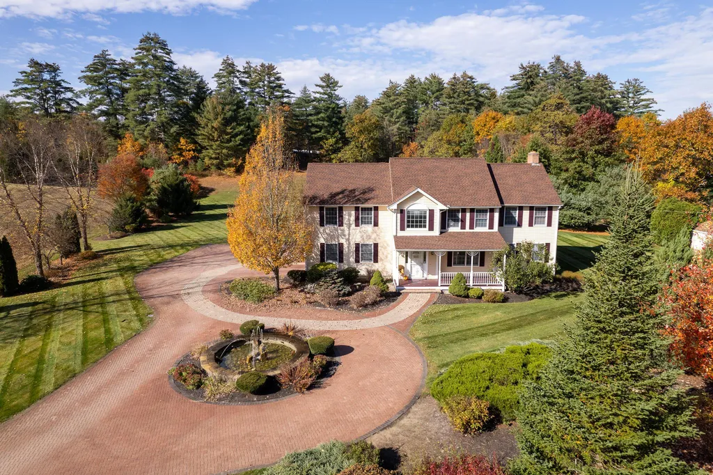 2 Kara Drive Chichester NH 03258