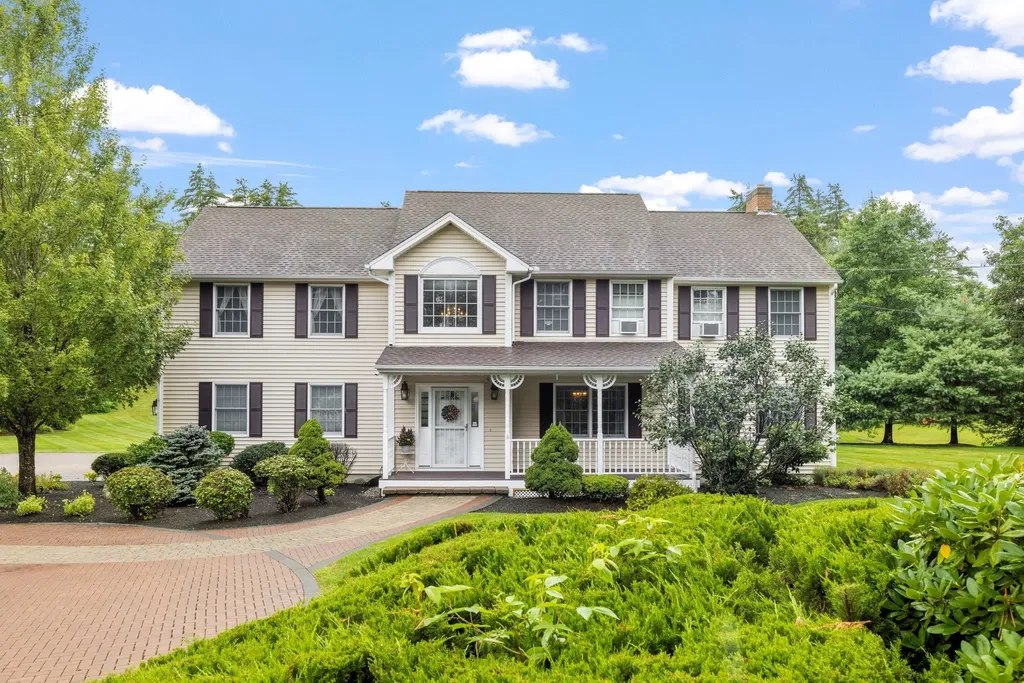 2 Kara Drive Chichester NH 03258