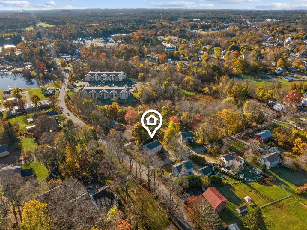 39 Cate Street Epping NH 03042