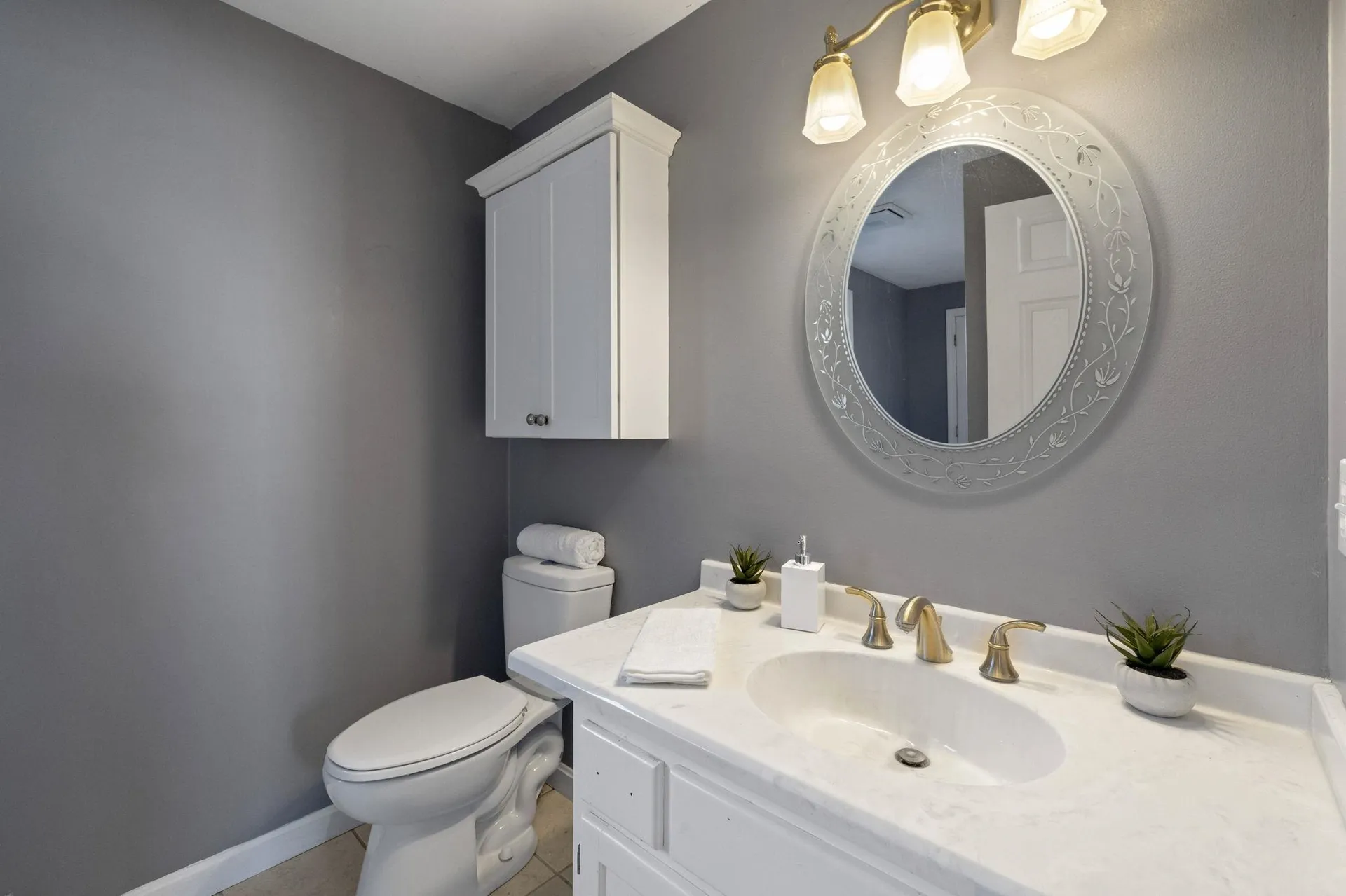 39 Cate Street Epping NH 03042