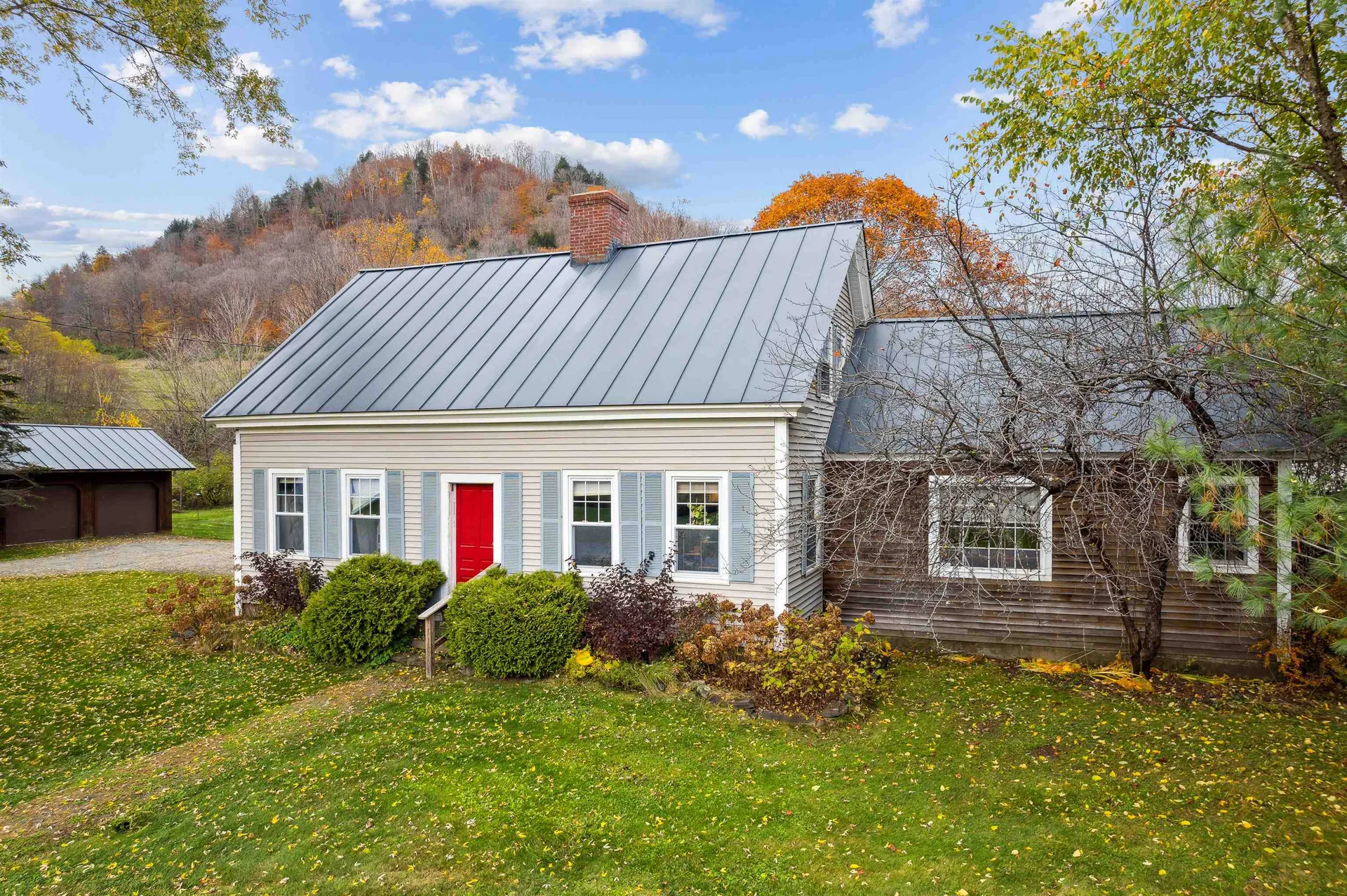 104 Stage Road Pomfret VT 05067