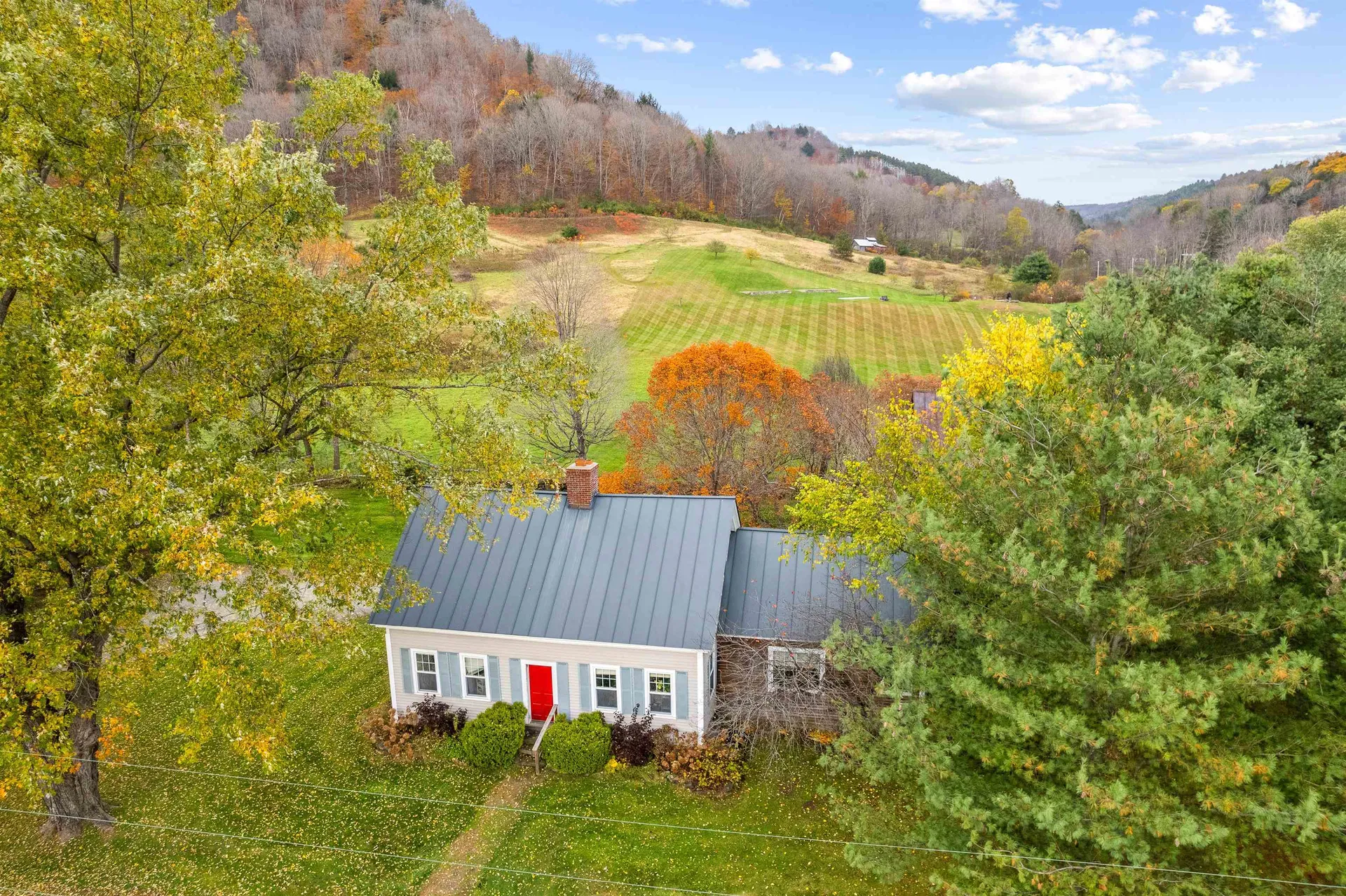 104 Stage Road Pomfret VT 05067