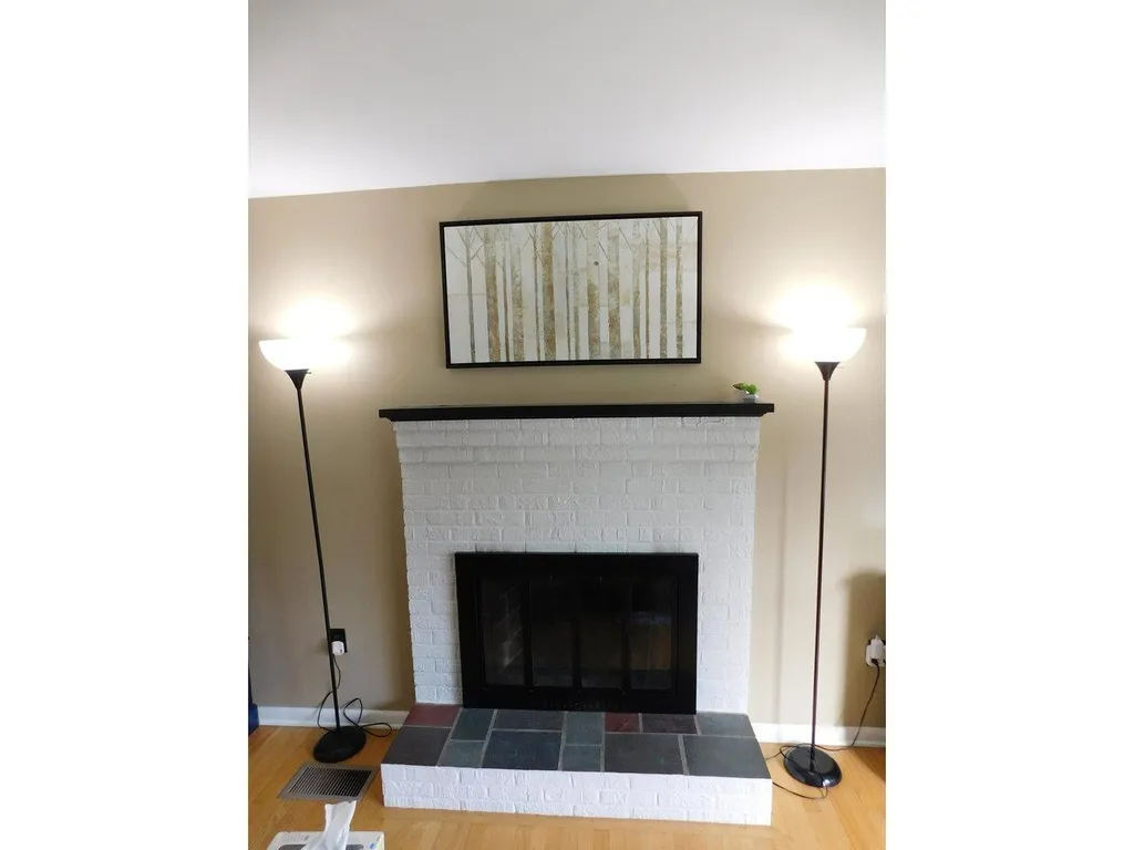 16 Lamplite Lane Williston VT 05495