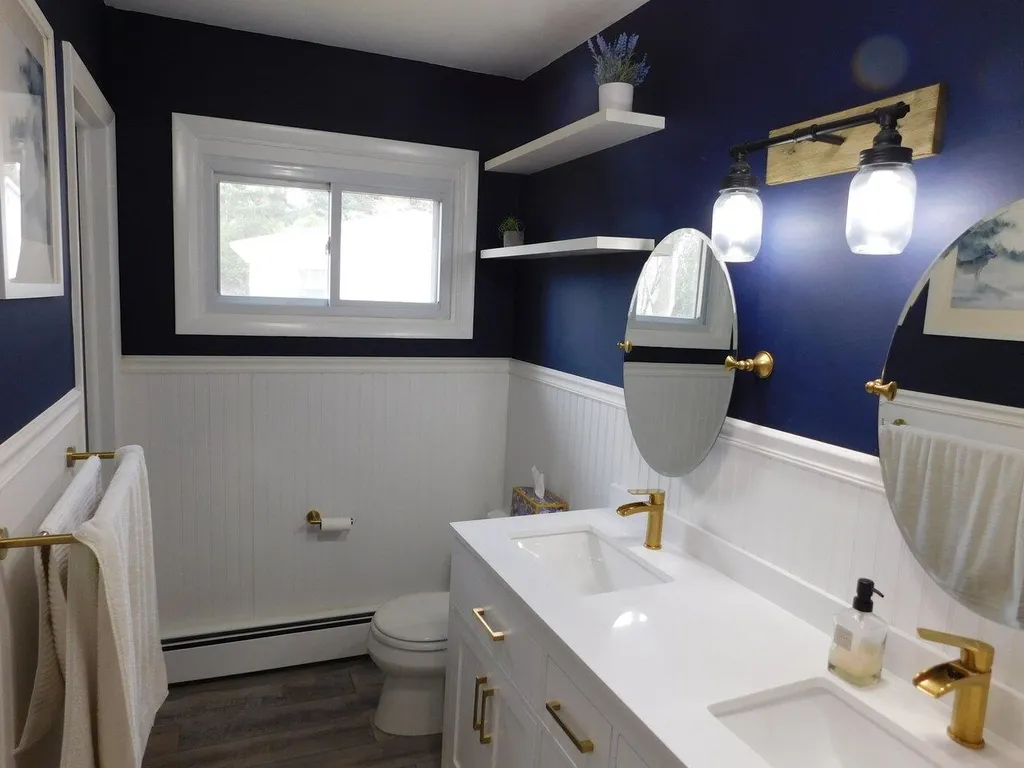 16 Lamplite Lane Williston VT 05495