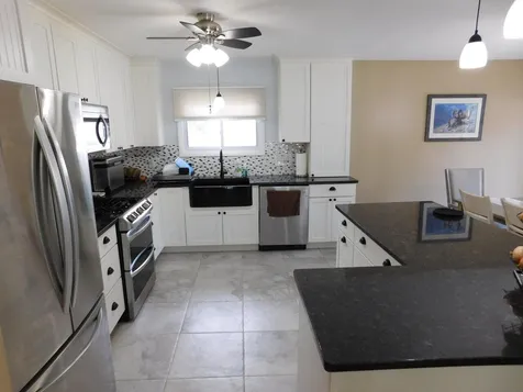 16 Lamplite Lane Williston VT 05495